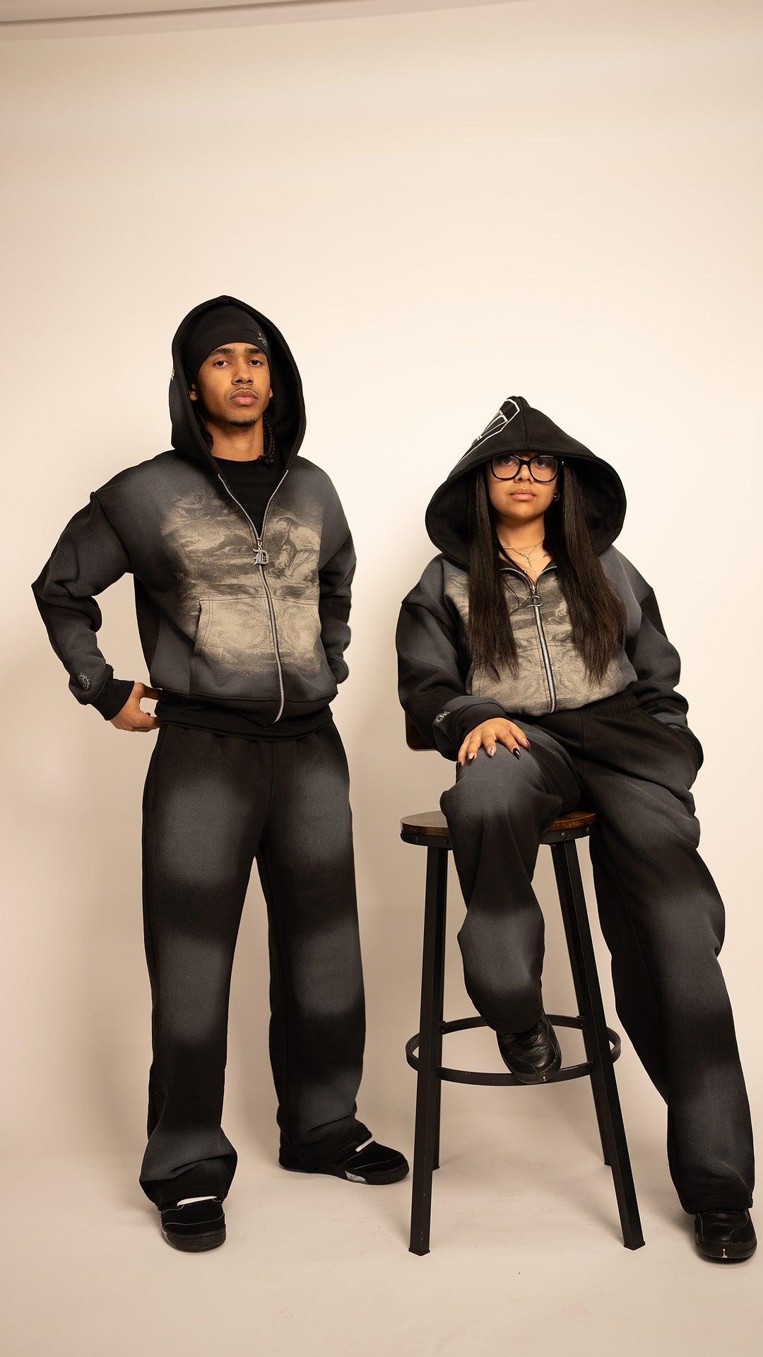 BLACK "AGONY IN THE GARDEN" ZIP-UP HOODIE